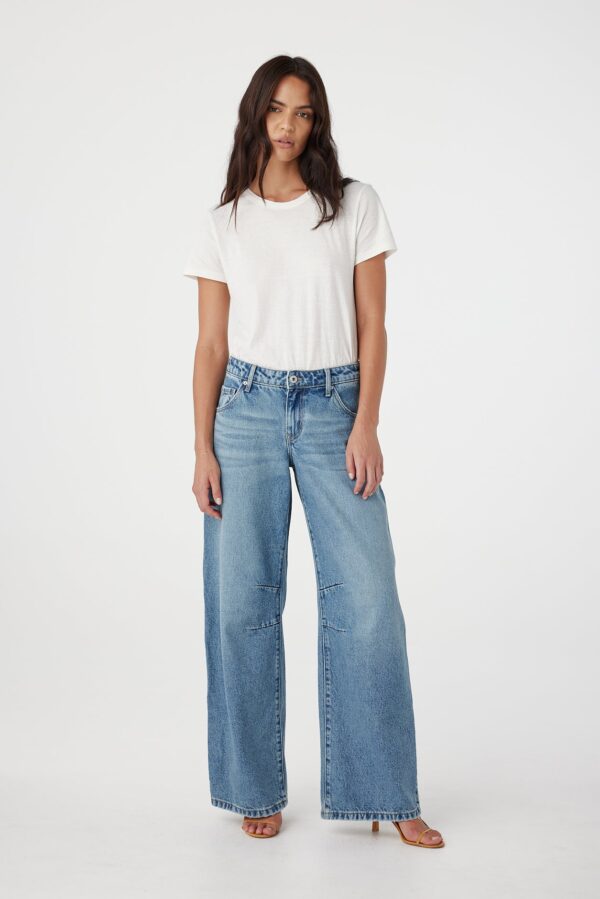 Melrose Jean Endevour