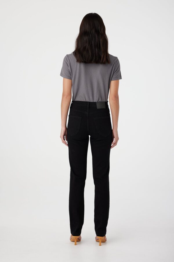 Phoenix Jean Black