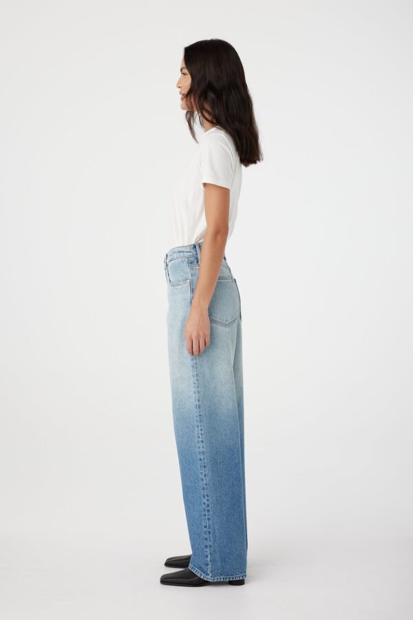 Avril Jean Lucid Ombre