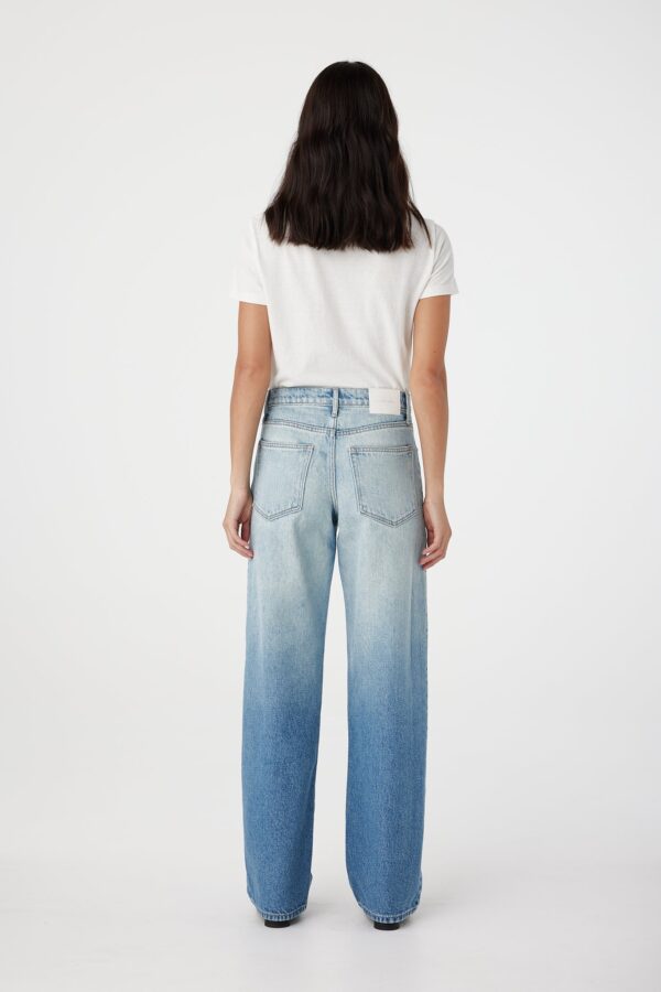 Avril Jean Lucid Ombre