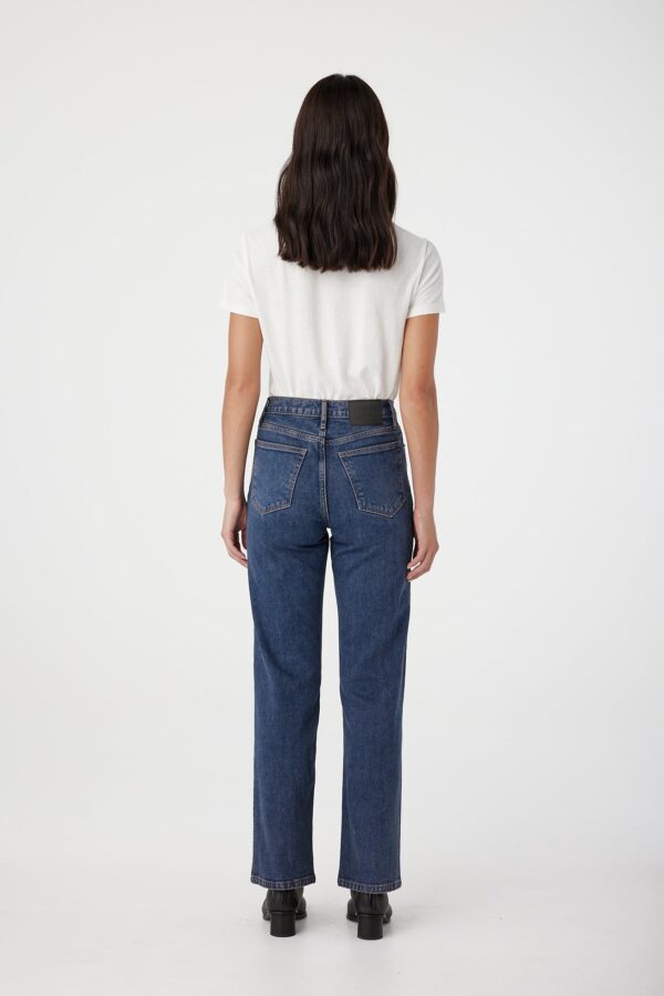 Zoe Full Length Jean Harbour